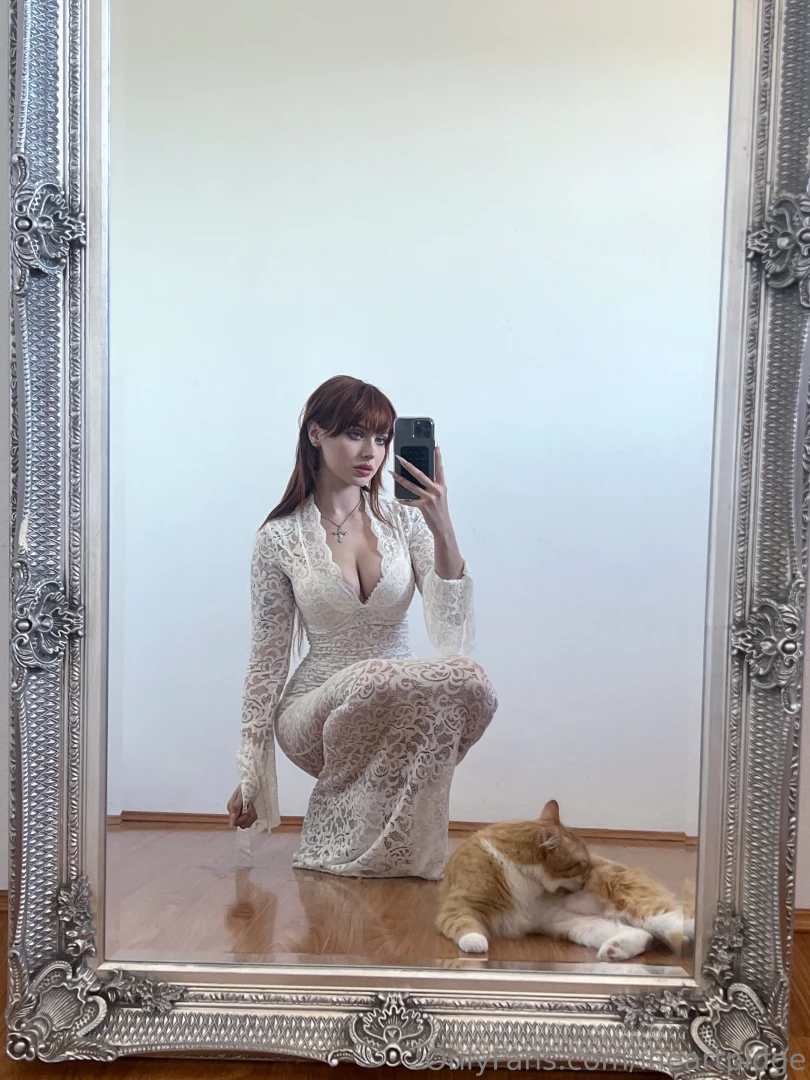 Wanna see mommy s kitty 