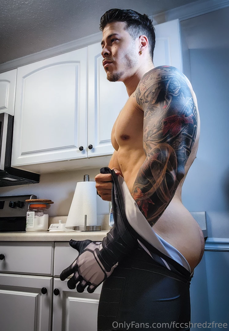 Who needs saving https onlyfans com fernandocasals 