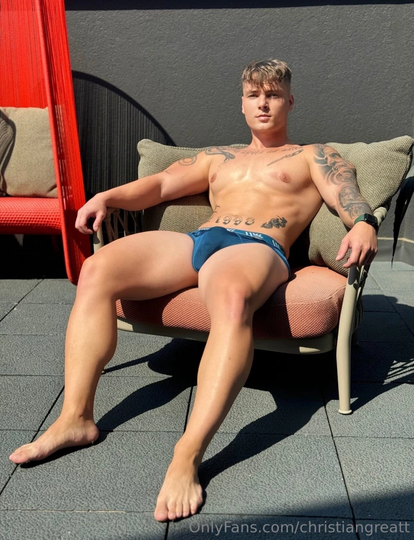 Sit right on my cock 