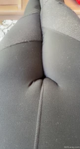 Rocking some serious camel toe