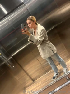 Checklist for my december 1 buy lots of gifts 2 re-watch harry potter