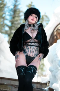 Froze my ass to just to make you stiff and hard is it worth it