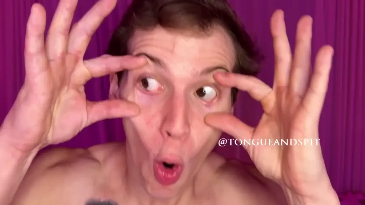 Aaron phdpepper funny faces part16 video1 - what is up face 