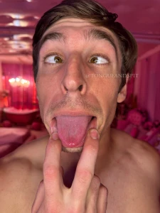 Logan joeyjones99 doing a bottom lip request part 2