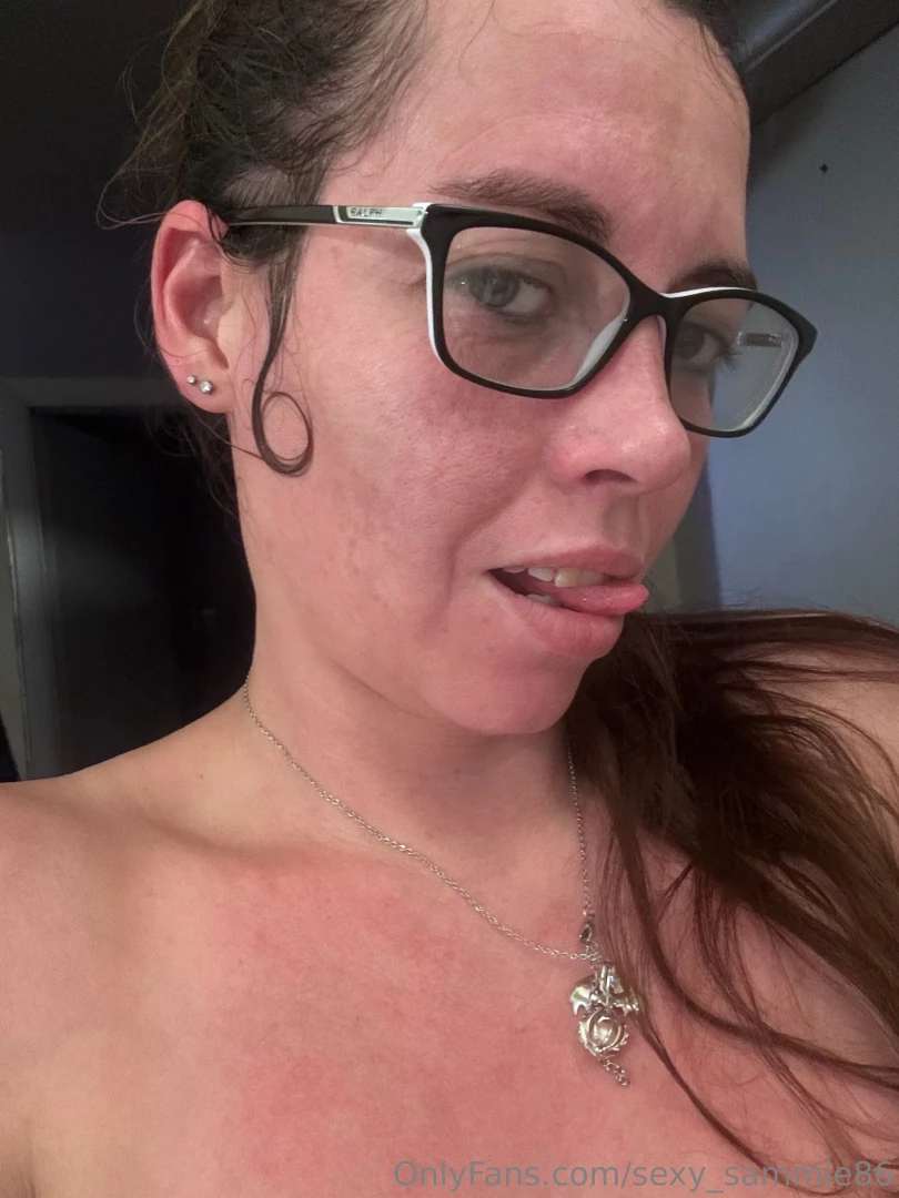 Sorry for being mia but my fwb has been keeping me very busy hopefully 