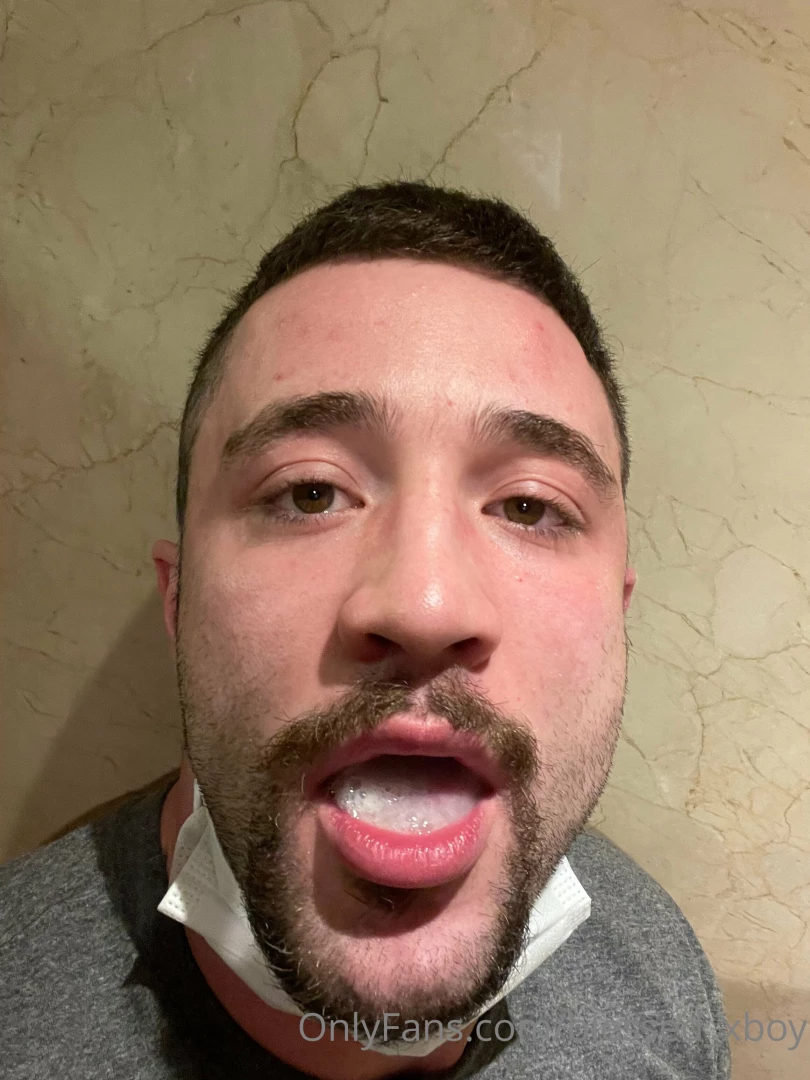 Found it on my gallery and no idea whose this cum is 