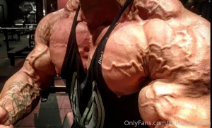 Muscleworship sex xheraclesx