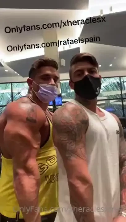 Do you want to see me do everything or play with me on cam xheraclesx 