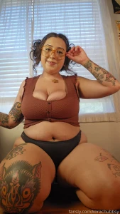 Pretty sure i read an article one time about how guys who are into fat part 11