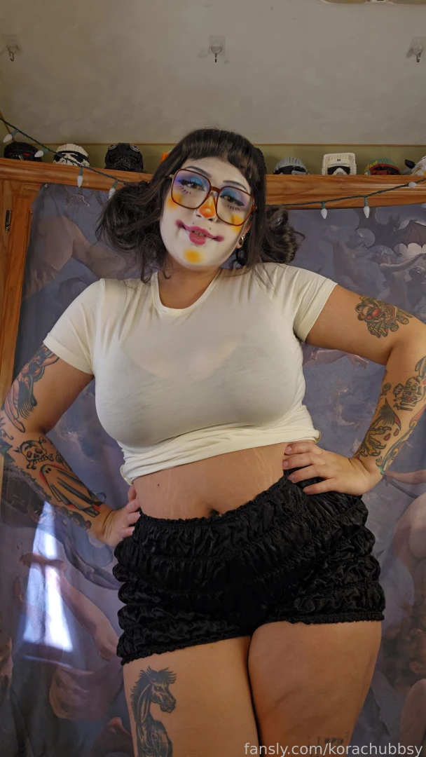 Squish the clown wants to show you something special bbw chubby latina part 4 