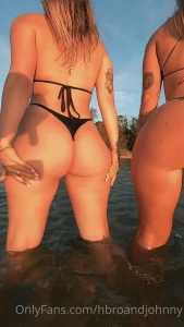 hbroandjohnny - Slow mo jiggle with my girl lilithcavali 