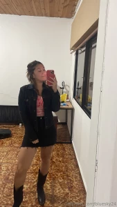 When i m undecided about my outfit in the next post i ll leave the part 4