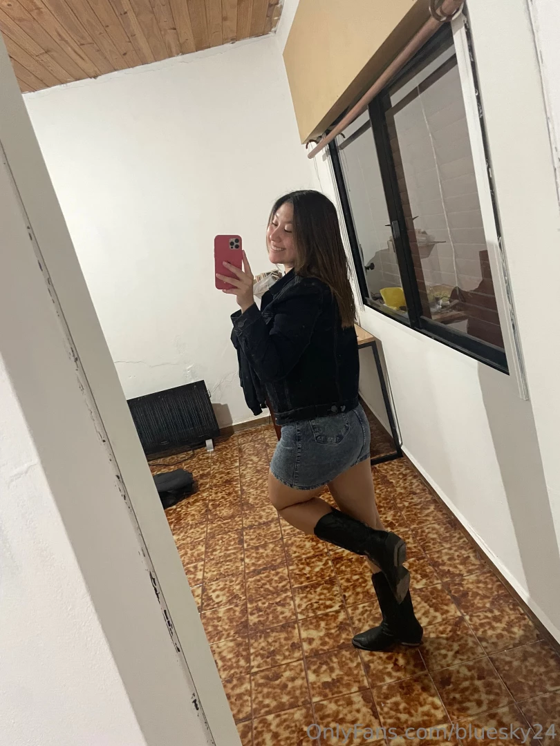 When i m undecided about my outfit in the next post i ll leave the 