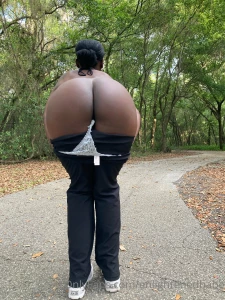More pics of my phat ass in nature part 2