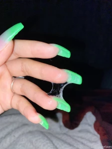 Now that s wat u call wap u see how clear that cum is that s that