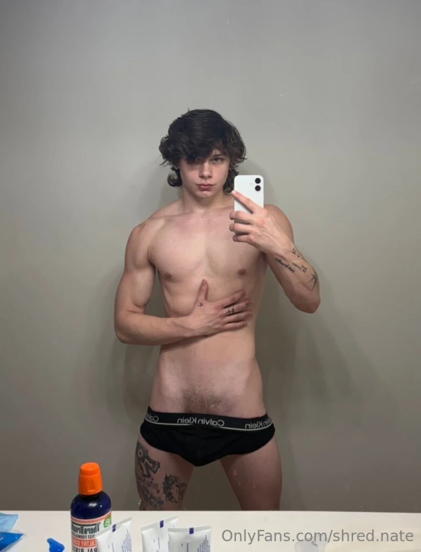 Gonna be horny all day today 