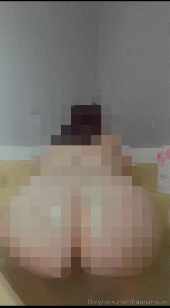 Little bath fun this morning 