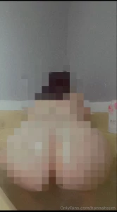 Little bath fun this morning