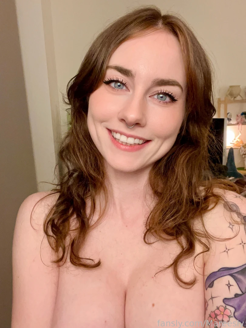 Do you like my dimples fyp cutegirl blueeyes dimples tattoos titties 