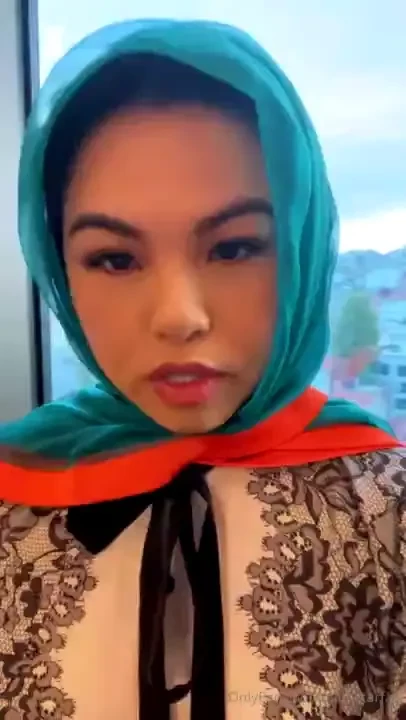 Would you fuck me with just my hermes scarf on 