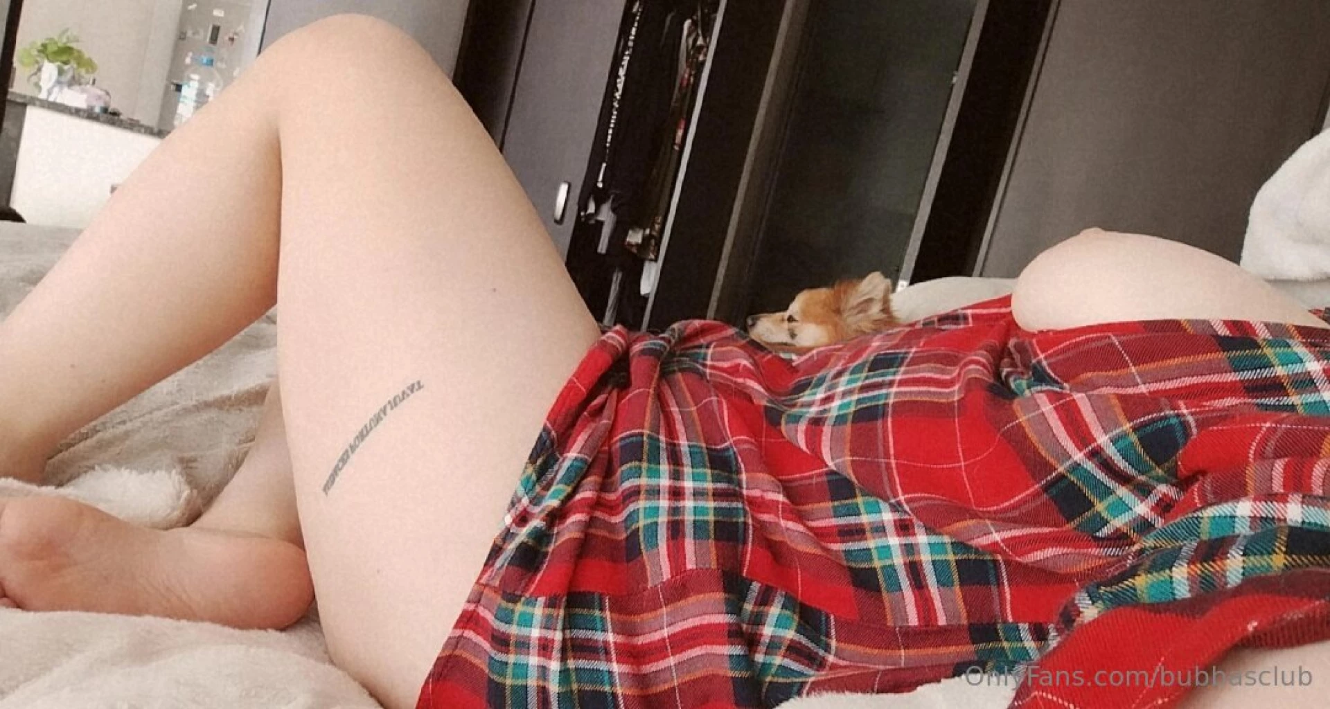 En pijamita 