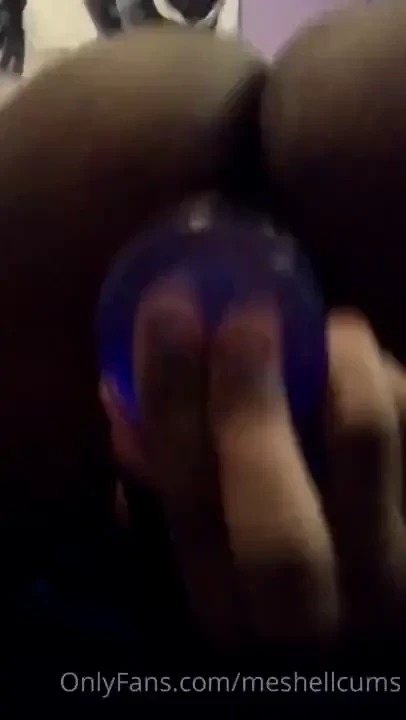 Little clip from behind 