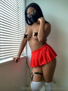 Wanna see the uncensored pic