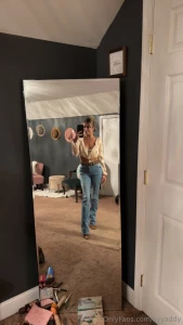 Slots open for customs