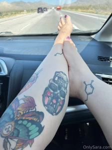 Who likes foot content