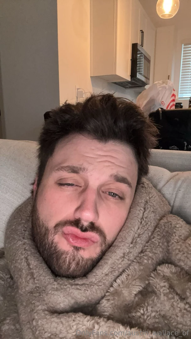 Feeling silly goofy waiting to make someone s day when they message me 