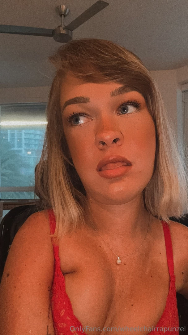 Feeling sexuallllll tonight 