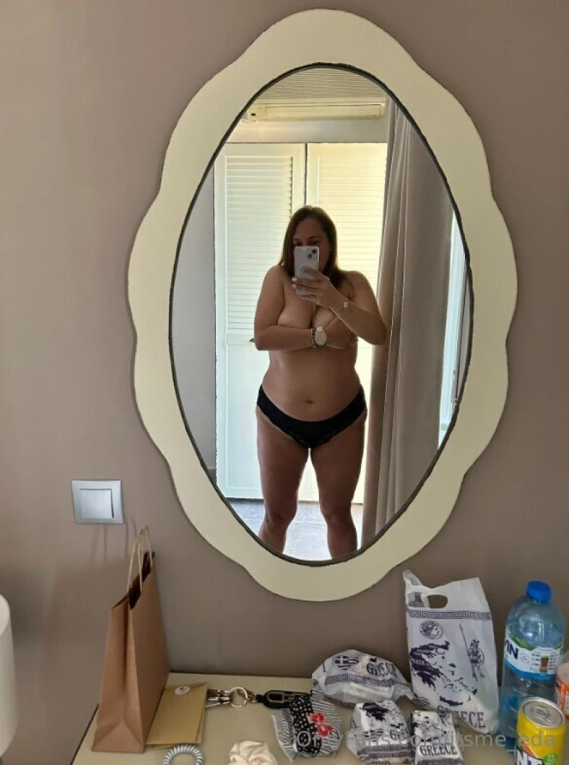 Guess what naughty thing i m doing for you 