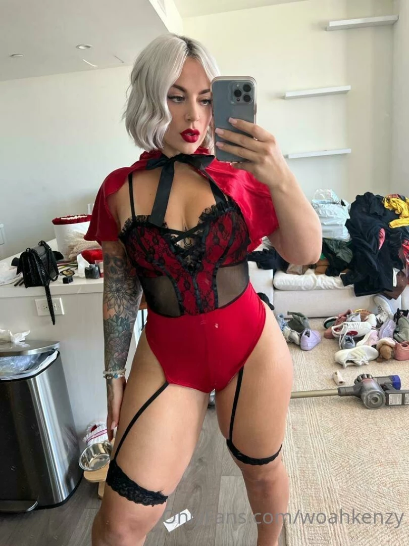 I m feeling extra fucking naughty today 