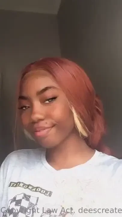 Ginger sult ready to please you i m back and ready to make content 