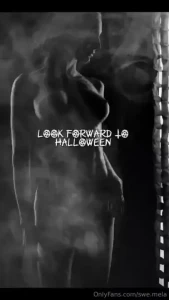 Who needs candy when you ve got me