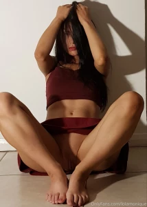 Daddies submissive little slut at your service tell me what to do and