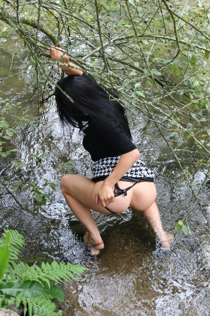 If your man is having a bad day you send him a booty pic if he s 