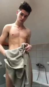 Watch his big cock he has 8 inches long dick davidsix watch his