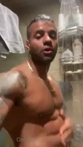 Dont wanna miss this shower vid check tjose meesages babe