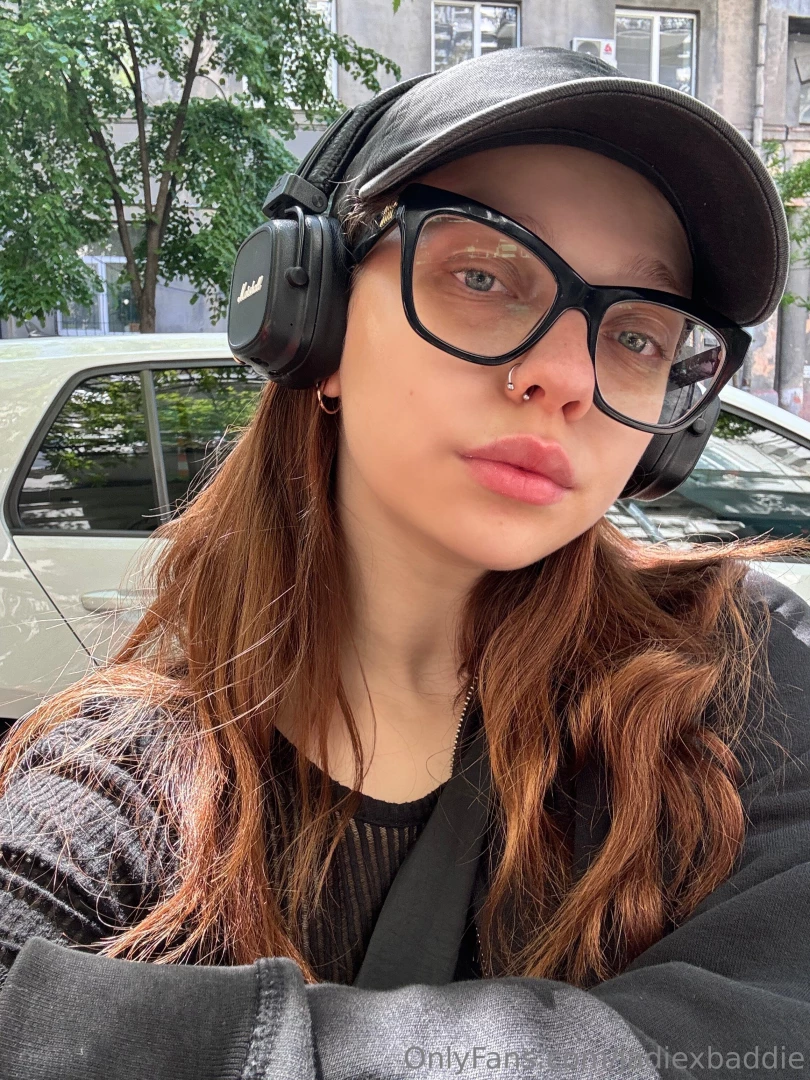 I wish you all a good friday 