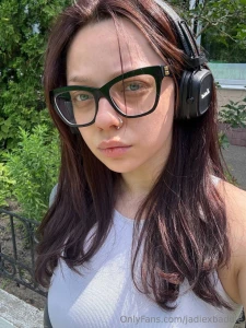 It s very sunny isn t it