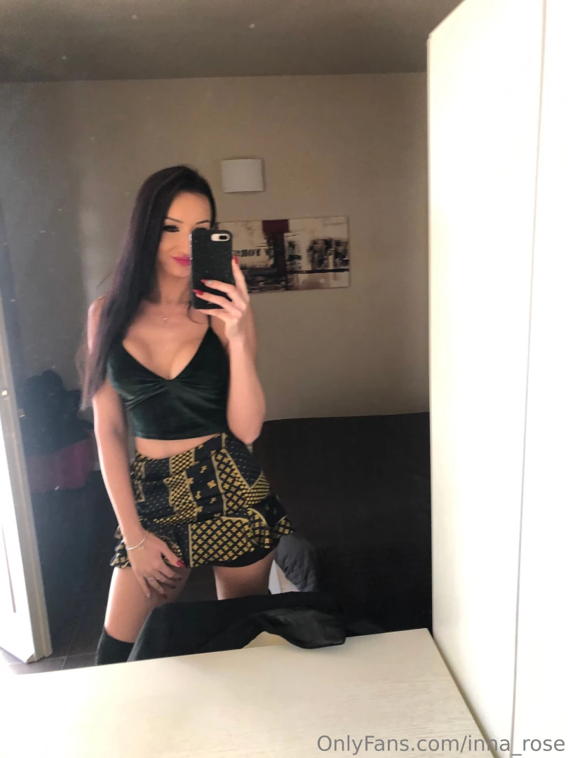 Do you like tall women and long legs part 4 