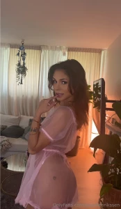 Too glam to give a damn part 85