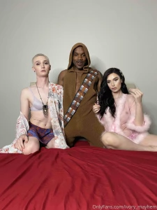 Couple more pics from a hot threesome with kaigiveup and my king part 8