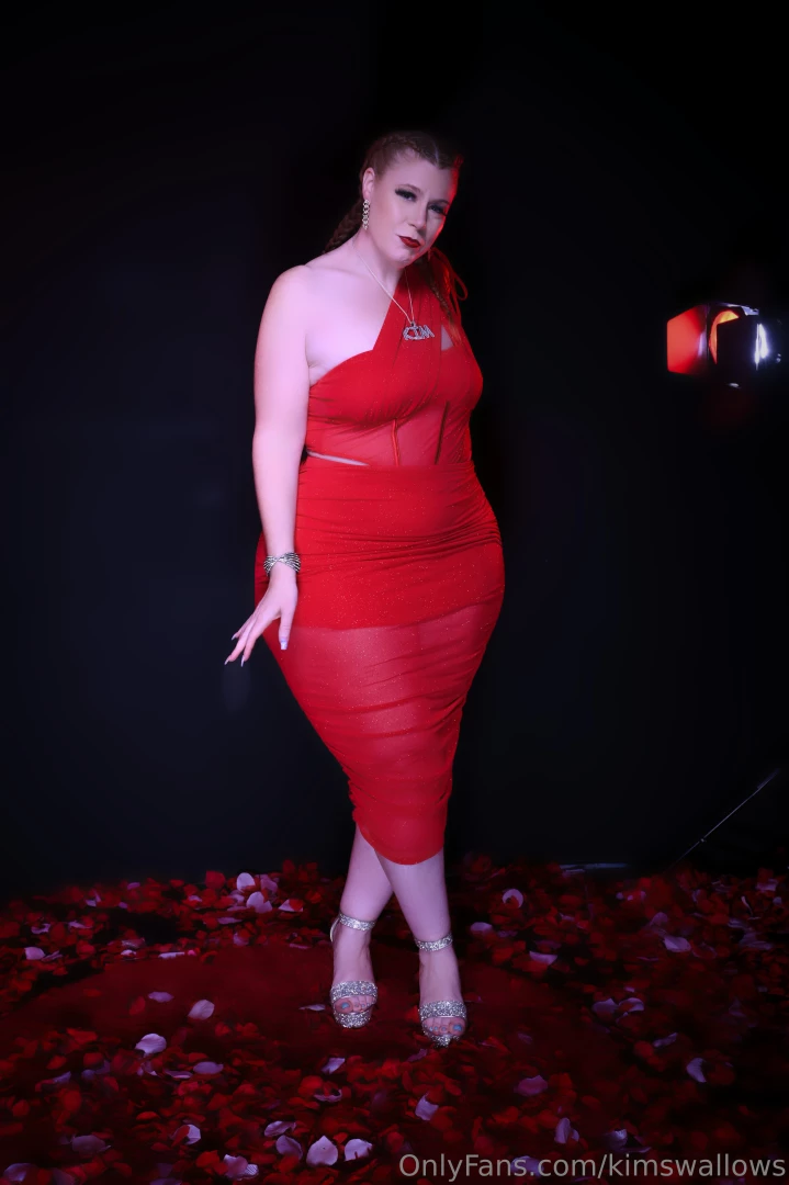 The birthday queen is here thank you all for the support part 2 