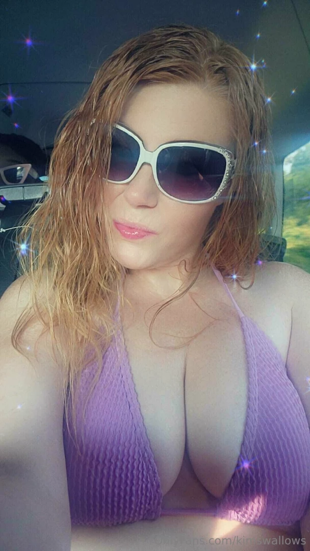 I really want to pull my tits out rn 