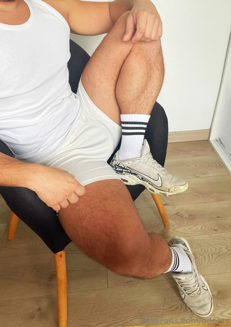 Short slip et chaussettes de 3 semaines 