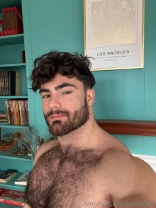 Let me show off for you showing off my muscles and all my hair might