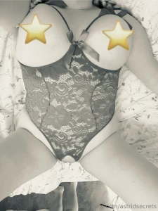 Would you call me a bombshell