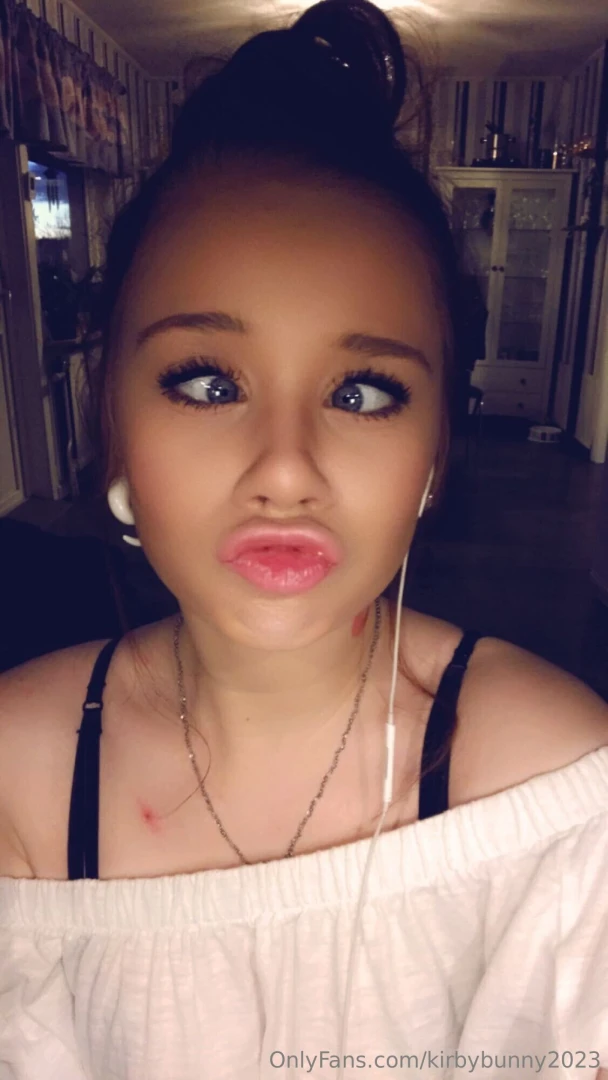 Older photo but still cute 